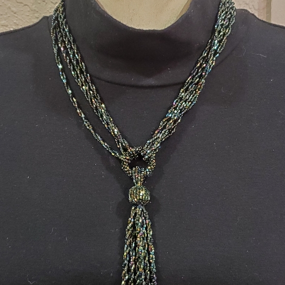 Vintage Beaded Necklace - Picture 3 of 5